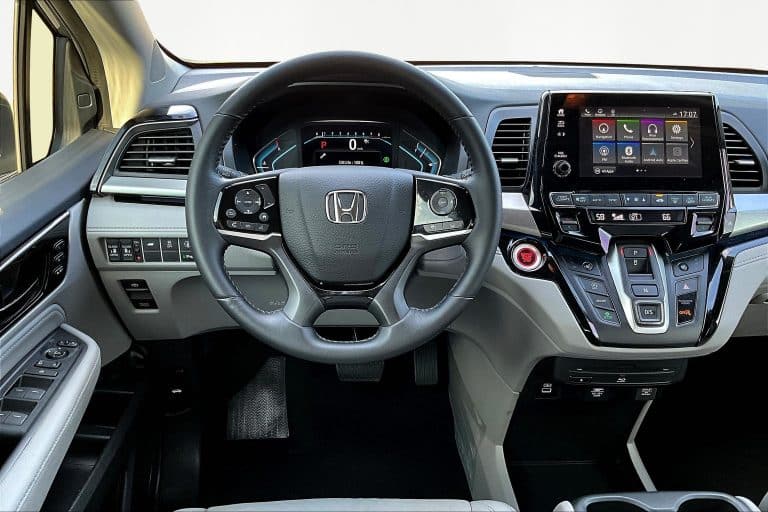 How to Reduce Dealership Days to Sale with Faster, Consistent Imaging