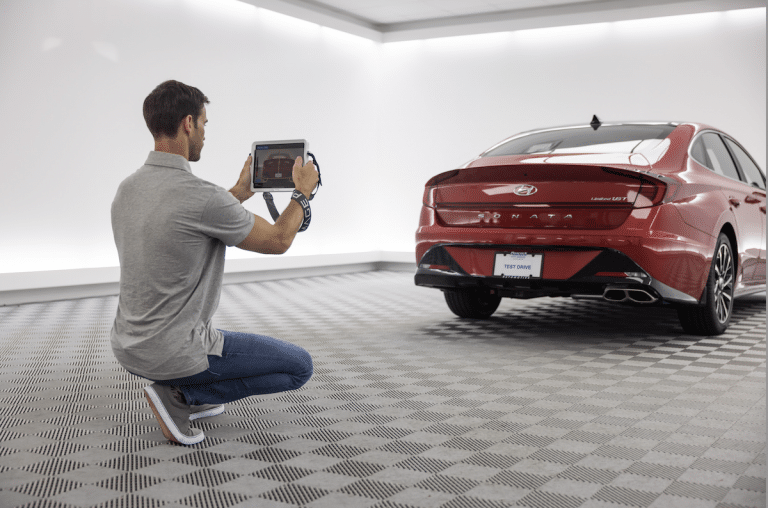 In-House vs. Vendor Photography for Dealerships: Which Is Right for You?